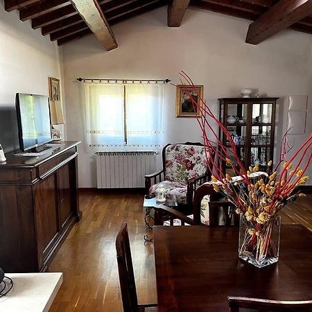 Апартаменти Charming Townhouse With Garden Імпрунета Екстер'єр фото